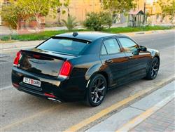 كرايسلر 300
